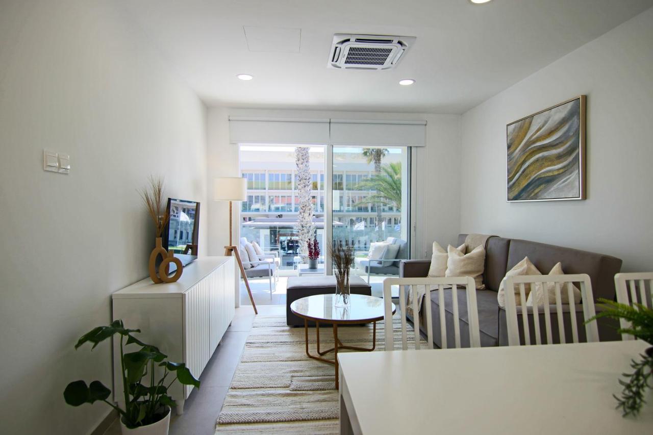 Apartamento Phaedrus Living: Seaview Luxury Flat Limnaria 114 Paphos Exterior foto