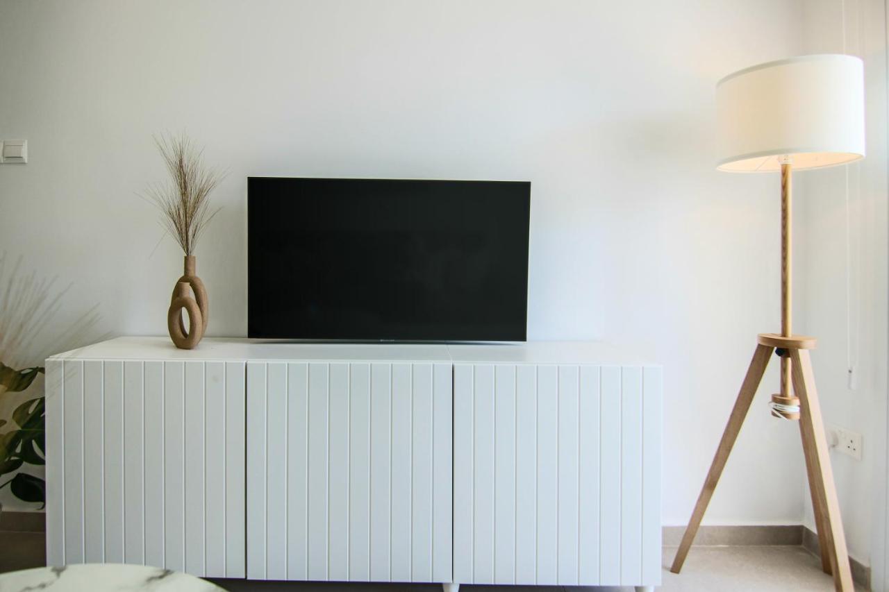 Apartamento Phaedrus Living: Seaview Luxury Flat Limnaria 114 Paphos Exterior foto